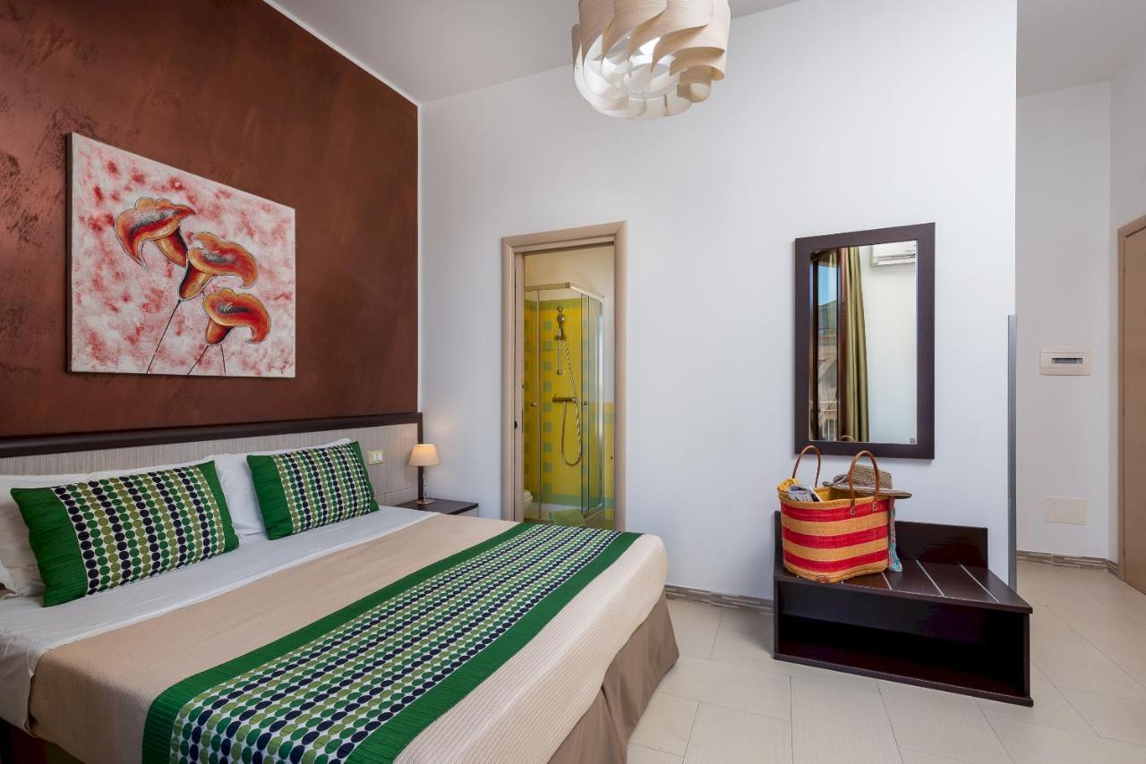 B&B A Casa Di Aurora Rooms Сан-Вито-Ло-Капо Экстерьер фото